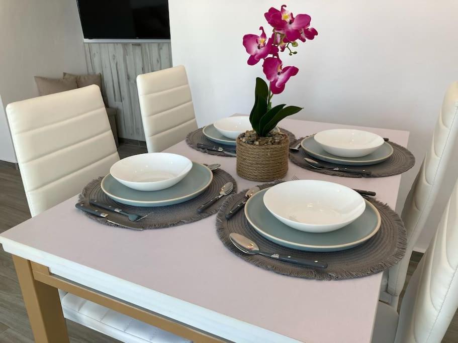 Coqueto Apartamento De Playa Con Piscina Y Terraza Valencia Exteriör bild