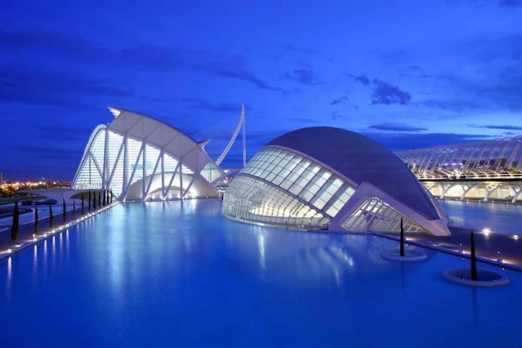 Coqueto Apartamento De Playa Con Piscina Y Terraza Valencia Exteriör bild